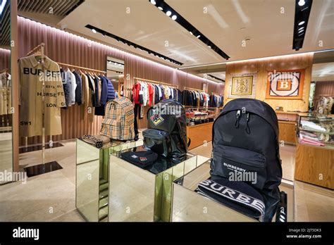 burberry singapore|burberry shop changi.